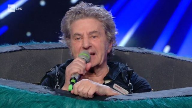 Il cantante mascherato diretta 31 gennaio - Fausto Leali è il mostro