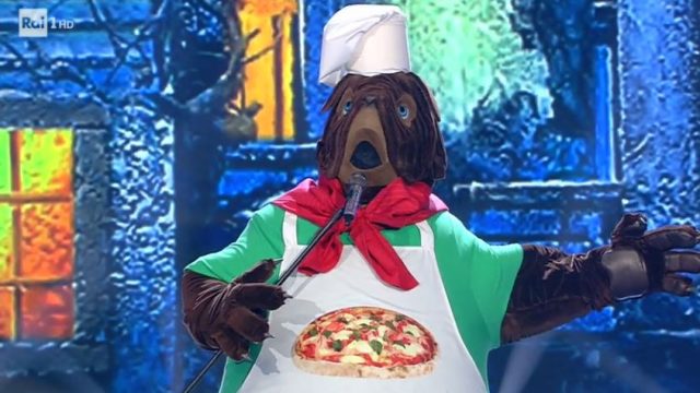 Il cantante mascherato diretta 31 gennaio - Il Mastino napoletano sfida il leone