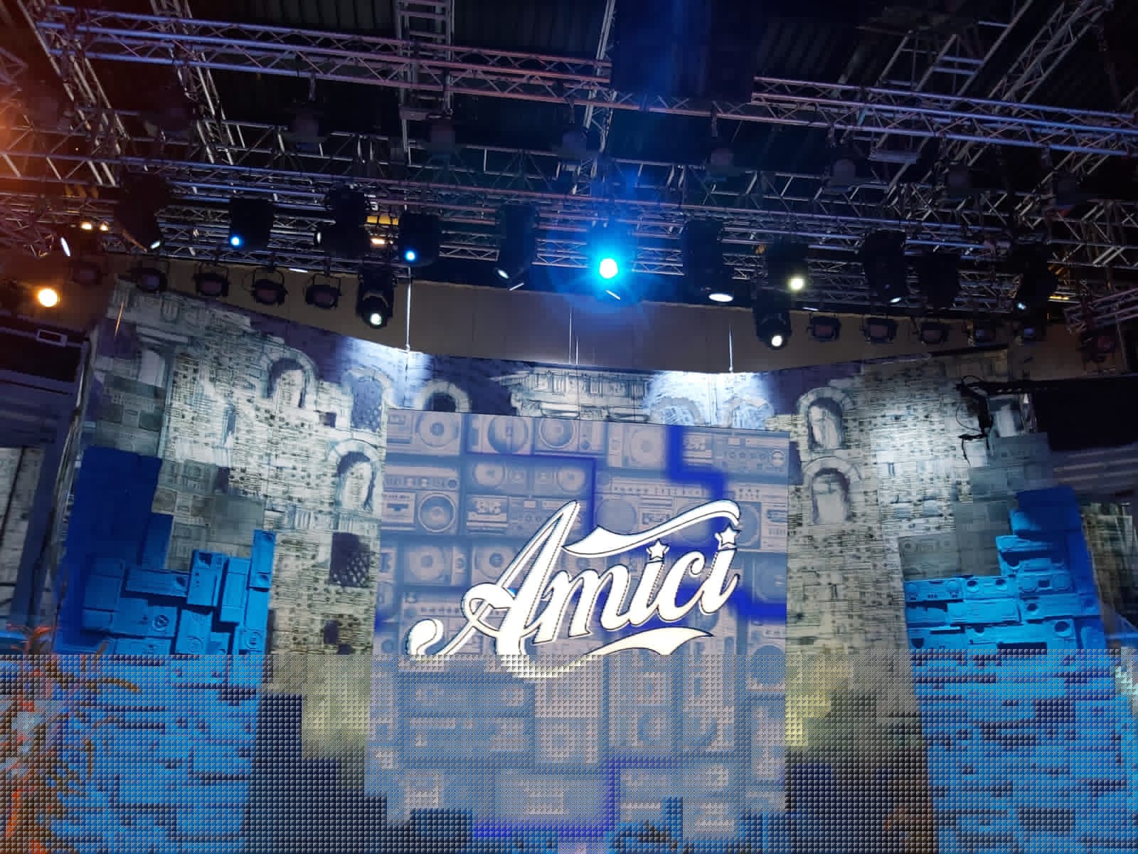Amici 19 conferenza stampa serale giudici