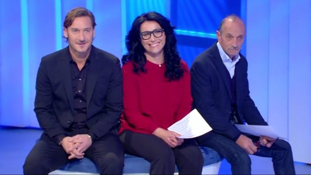 C'è posta per te storie 22 febbraio totti