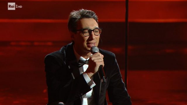 Sanremo 2020 diretta finale 8 febbraio - Paolo Jannacci è il ventunesimo in gara nella finale