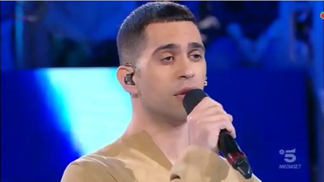 Amici diretta 8 febbraio mahmood