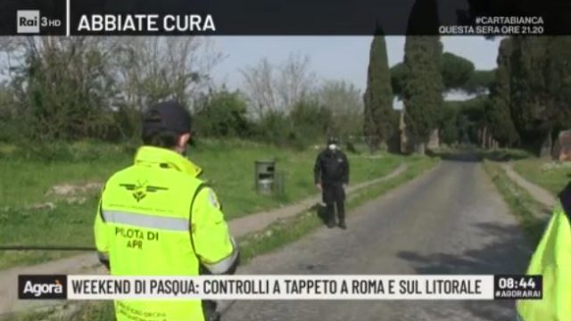 Agorà - Polizia Locale con un pilota di droni