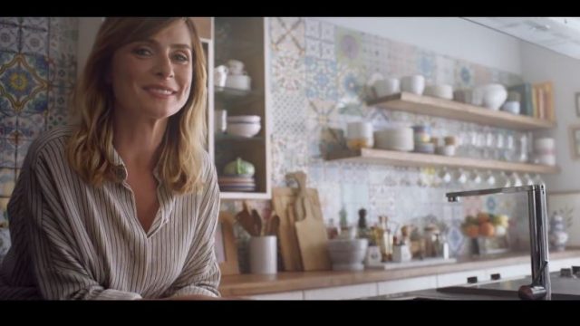 Spot in TV Caffè Kimbo - Serena Autieri testimonial della passione napoletana