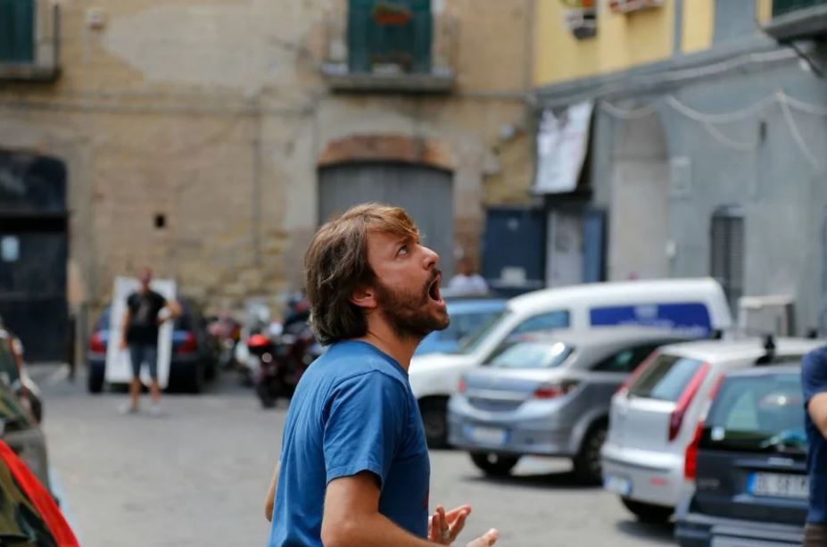 A Napoli non piove mai film finale