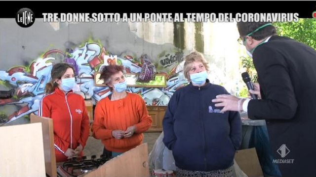 Le Iene Show diretta 26 maggio tre donne