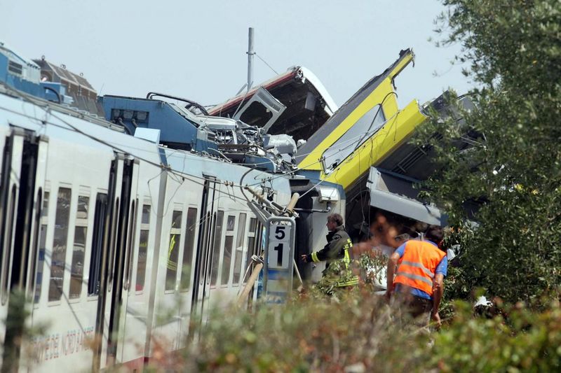 Scontro treni Puglia andria corato