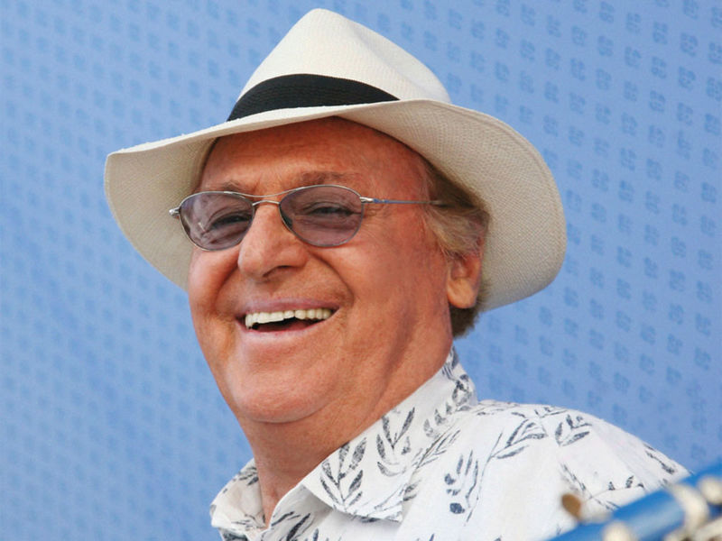 renzo arbore