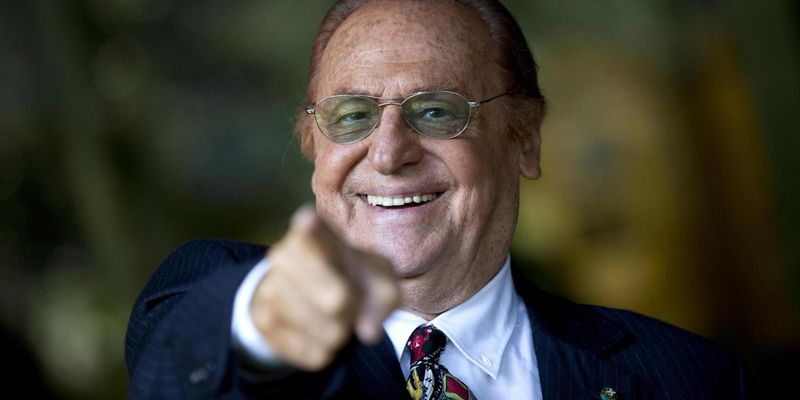 renzo arbore visto non visto rai 1