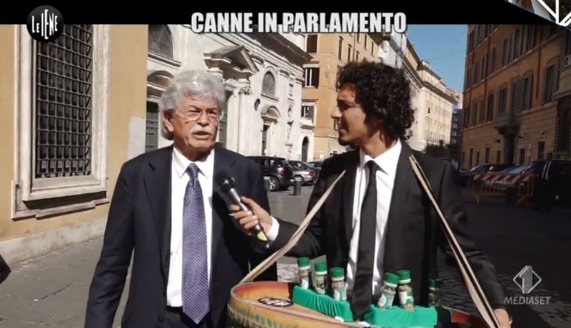 9ott le iene antonio razzi legalizzazione droga leggera