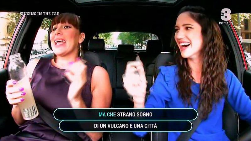 singing in the car 5 settembre barbara