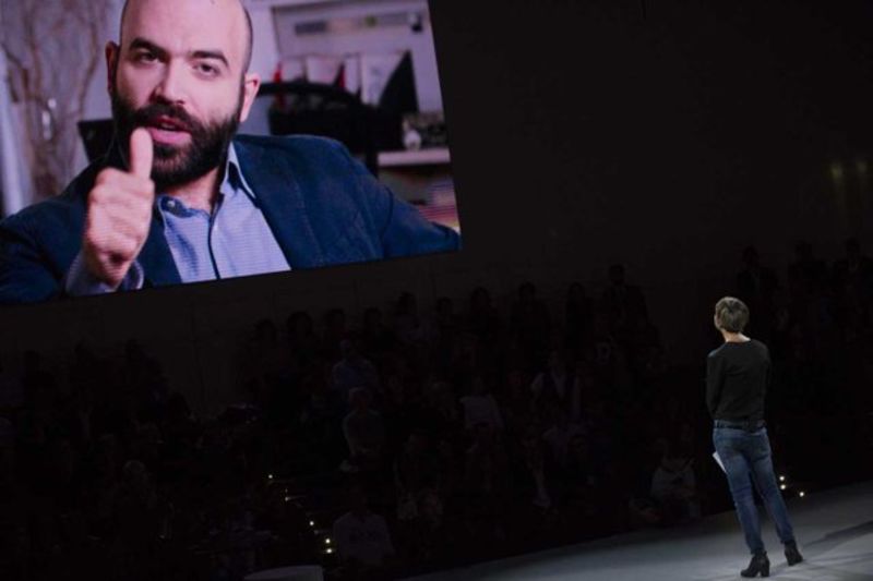 Roberto Saviano in collegamento