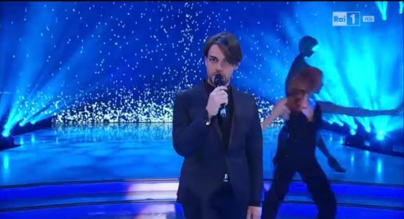 valerio scanu ballando con le stelle 16 aprile 2016