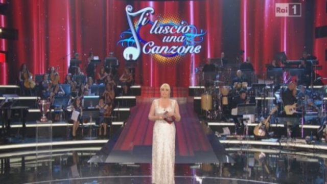 Antonella Clerici conduce Ti lascio una canzone