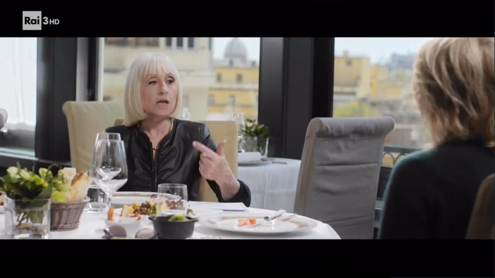 A Raccontare Comincia Tu Maria De Filippi