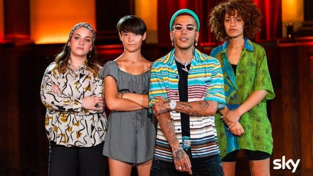 X Factor 13 - Sfera Ebbasta con il suo team