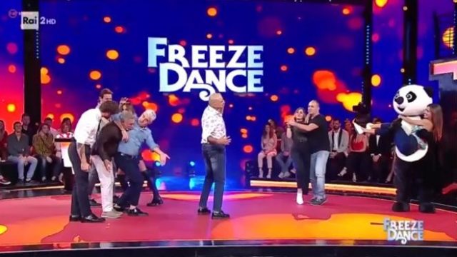  Stasera tutto è possibile - Freeze Dance