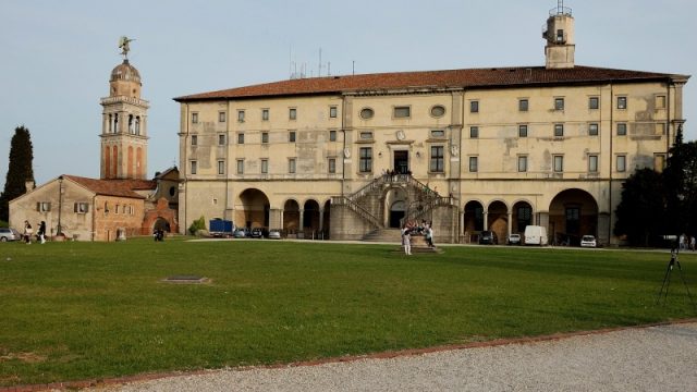 Al posto delle stelle - Udine il castello