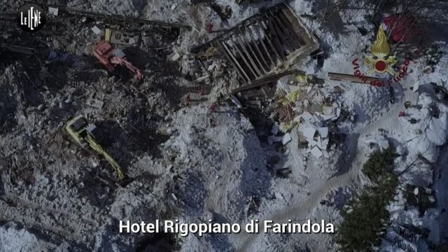 Le Iene Show 24 novembre 2019 diretta - La tragedia di Rigopiano e il caso Mollicone