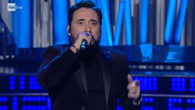 Una storia da cantare - Federico Zampaglione canta Com'è profondo il mare