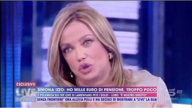 live non è la d'urso diretta 25 novembre simona izzo