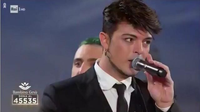 serata stelle Bambino Gesù diretta 20 novembre the kolors