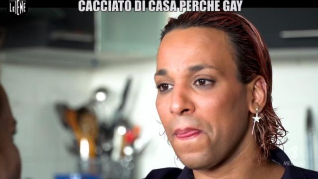 Le Iene Show 15 dicembre - Abdel cacciato di casa perchè gay
