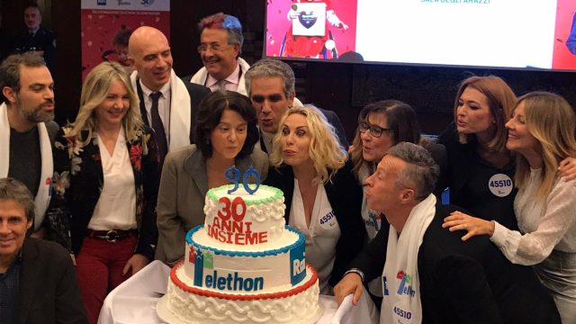 Festa di Natale per Telethon 14 dicembre - Diretta con Antonella Clerici