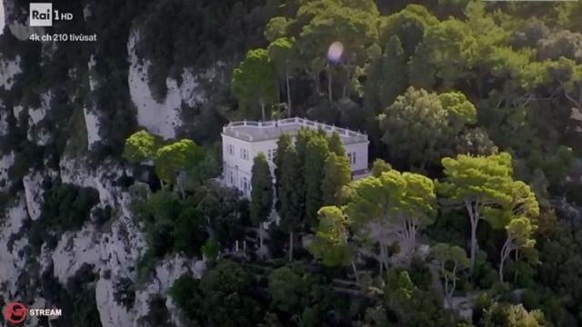 Meraviglie la penisola dei tesori diretta 4 gennaio lysis