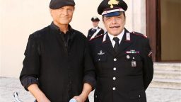 Don Matteo 12 episodio Non uccidere Terence Hill e Nino Frassica