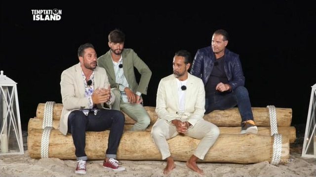 Temptation Island 7 diretta 16 luglio falo uomini