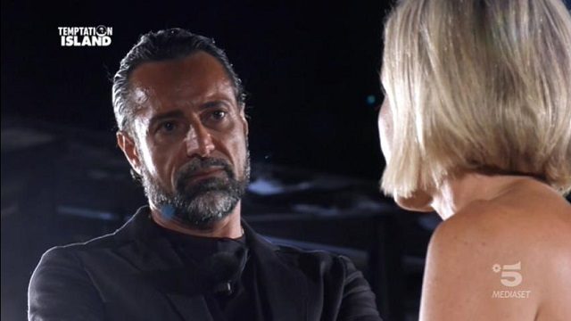 Temptation Island 7 diretta 30 falò pietro