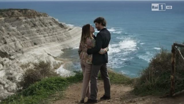 Il giovane Montalbano 2 dove è girato, sceneggiatura, musiche episodio un'albicocca