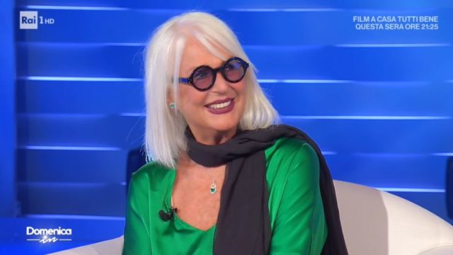 Domenica In diretta 13 settembre - Il look di Loretta Goggi