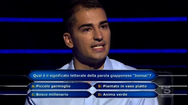 Chi vuol essere milionario 1 ottobre, diretta - Decima domanda Jona Motta