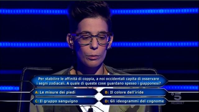 Chi vuol essere milionario 8 ottobre diretta, Sara Ricciardo risponde alla quinta domanda