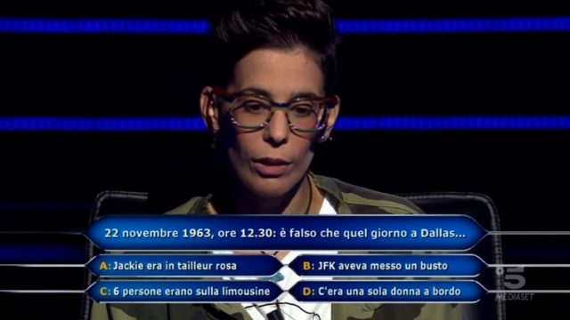 Chi vuol essere milionario 8 ottobre diretta, la decima domanda di Sara Ricciardo