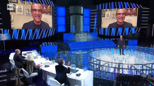 Tale e Quale Show - Carlo Conti in collegamento da casa