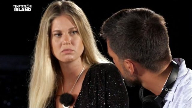 temptation island 8 diretta 7 ottobre falò