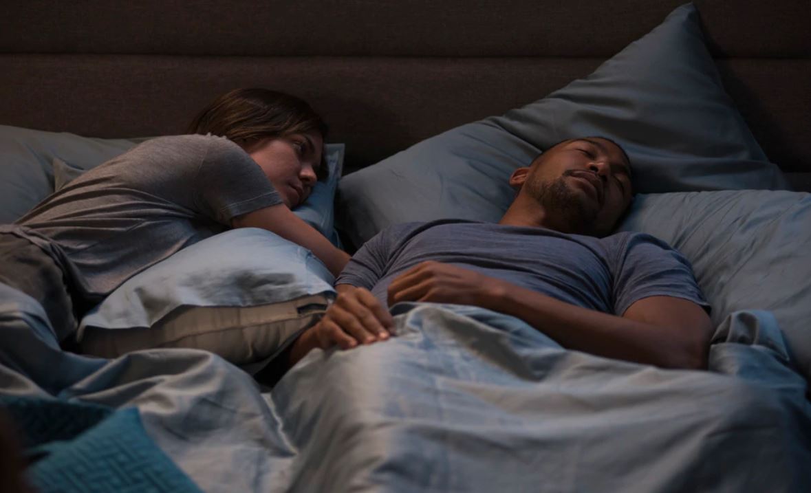 L'amore non dorme mai film attori