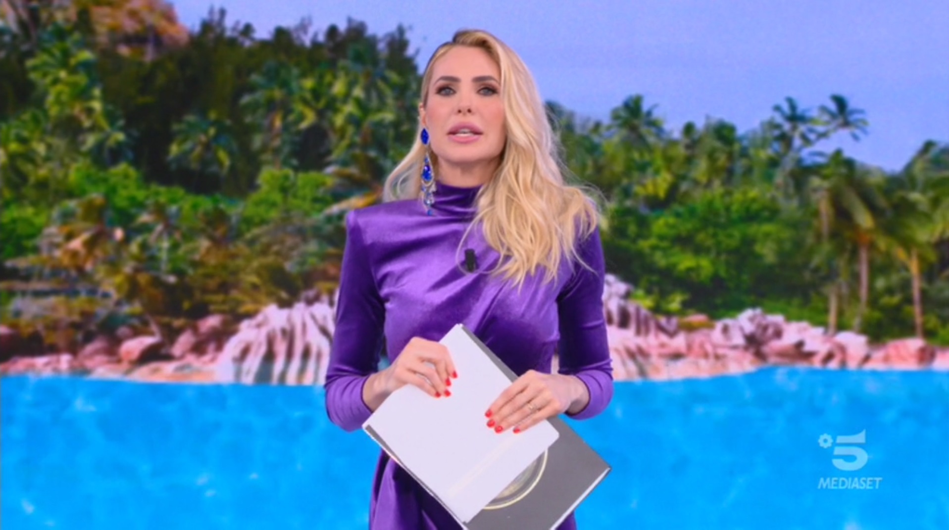 Isola dei Famosi 2021 diretta 12 aprile Canale 5