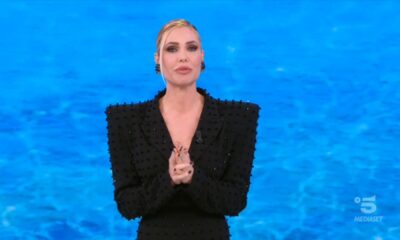 Isola dei famosi 2021 diretta 5 aprile Canale 5