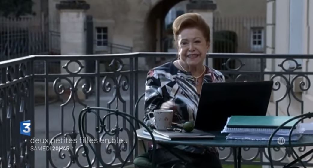 Mary Higgins Clark Collections Due piccole ragazze in blu dove è girato