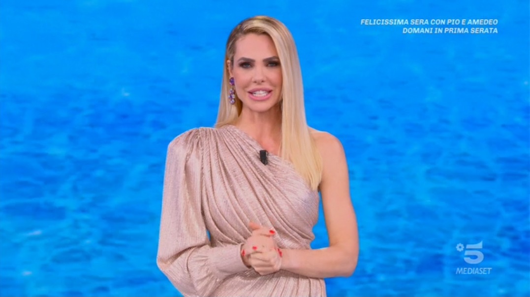 Isola dei Famosi 2021 diretta 7 maggio Canale 5