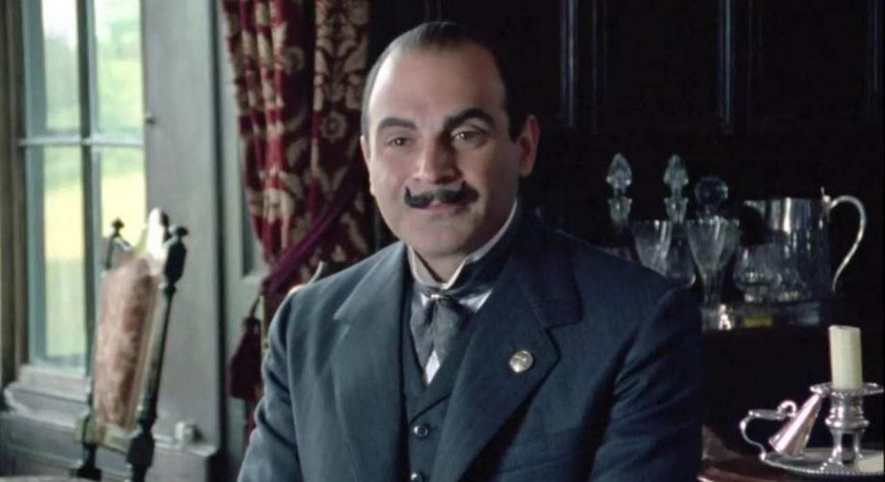 Poirot Hastings indaga trama