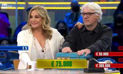 Affari Tuoi Formato Famiglia 26 febbraio Rai 1