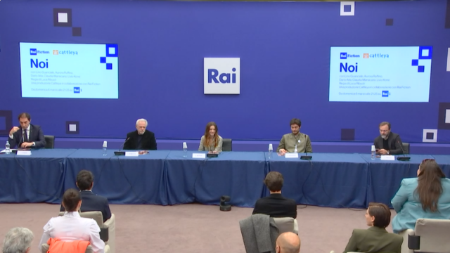 Noi conferenza stampa