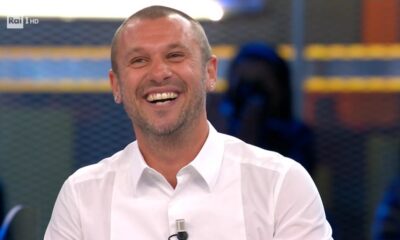 Affari Tuoi Formato Famiglia 12 marzo Rai 1