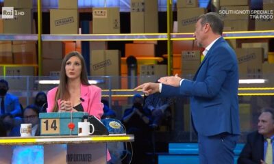 Affari Tuoi Formato Famiglia 19 marzo 2022 Rai 1