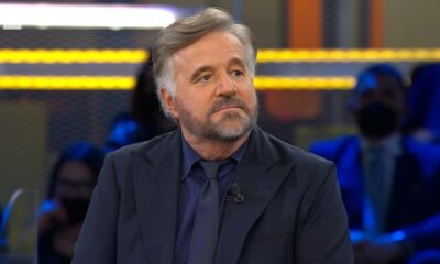 Affari Tuoi Formato Famiglia 5 marzo Rai 1